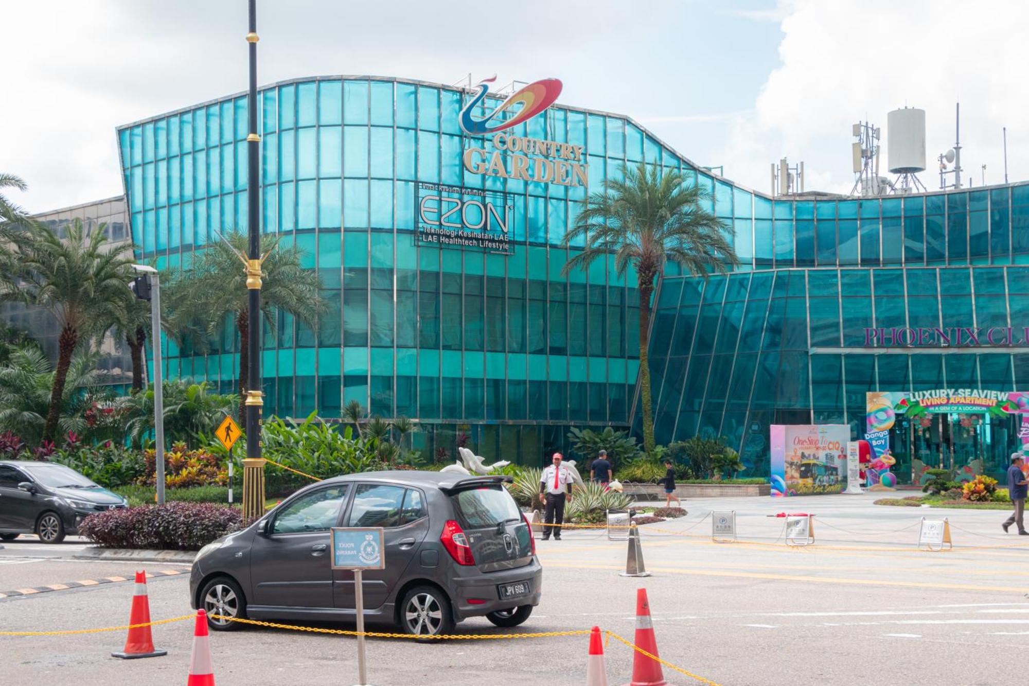 Country Garden Danga Bay By R9 *