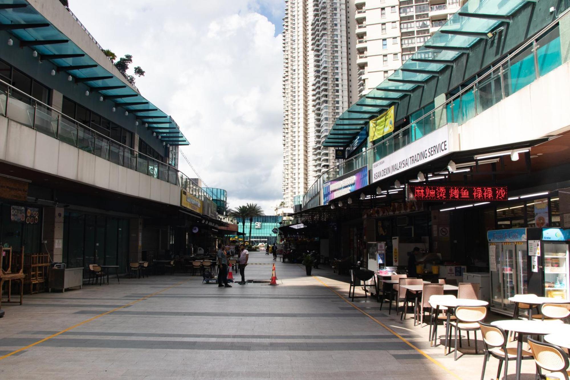 Pangsapuri Country Garden Danga Bay By R9 *
